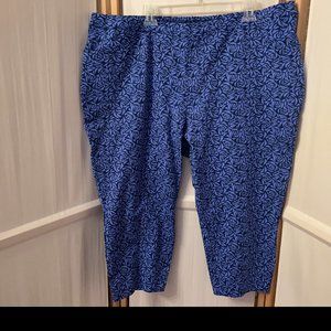 ISAAC MIZRAHI Live Sz 24 WP Blue Patterned Cropped Pants